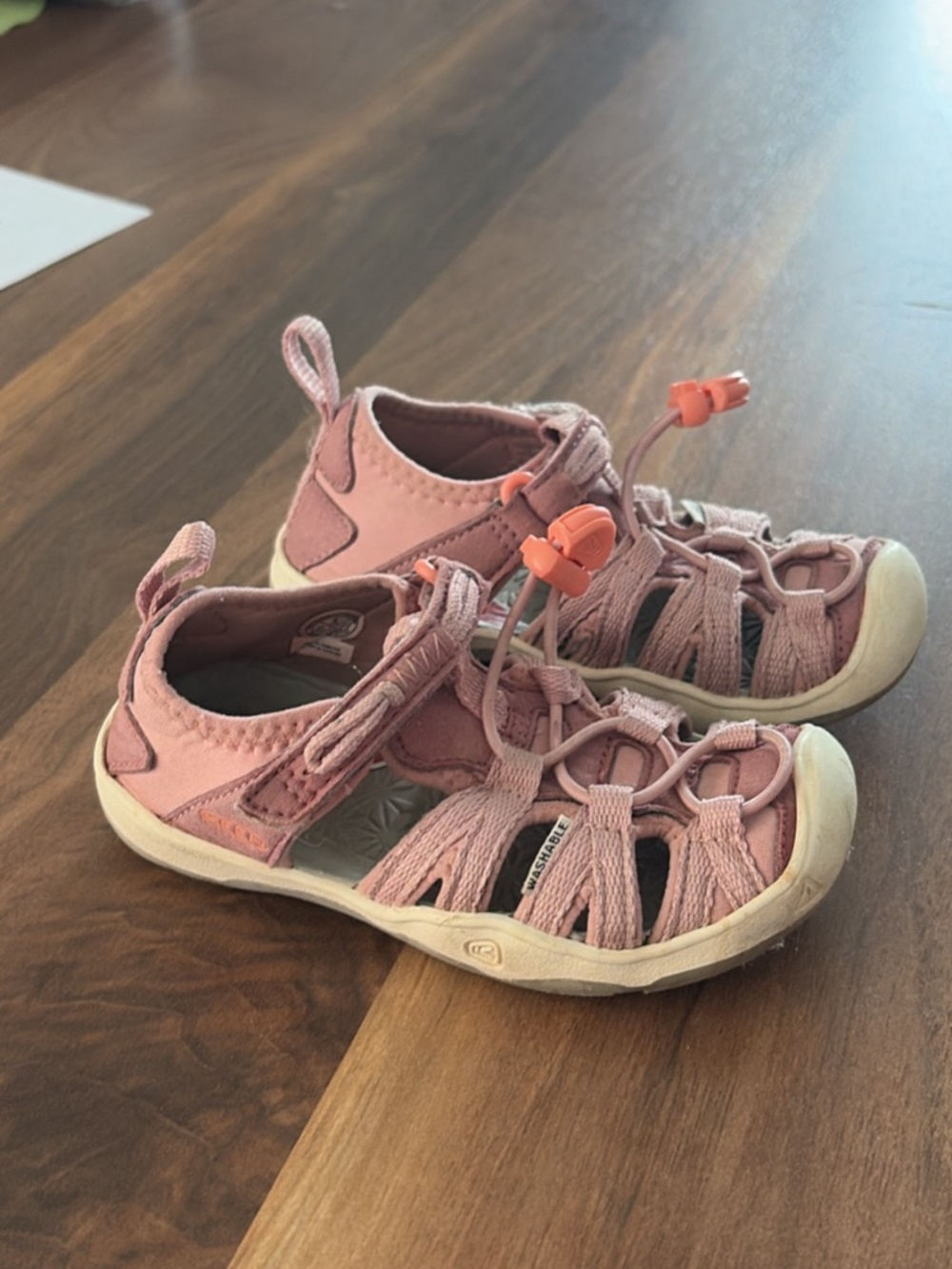 Keen sandal toddler girl size 8